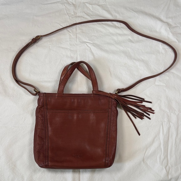 Margot New York Handbags - Chic Brown Leather Crossbody Bag with Tassel